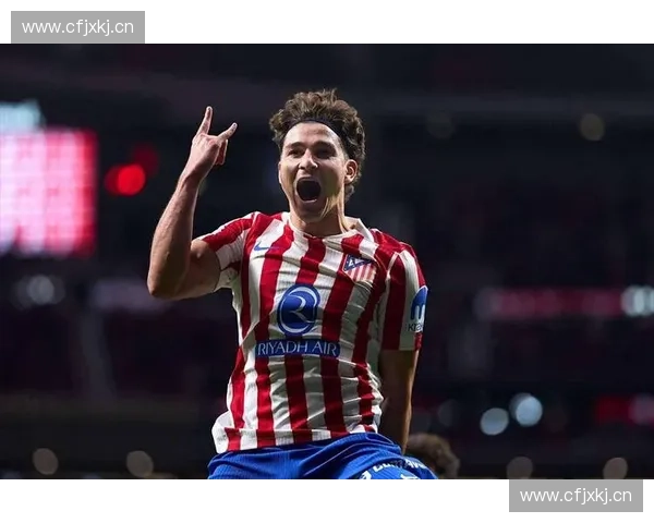 西甲1617赛季回顾：巴萨争冠跌宕起伏 皇马重返巅峰的荣耀之路